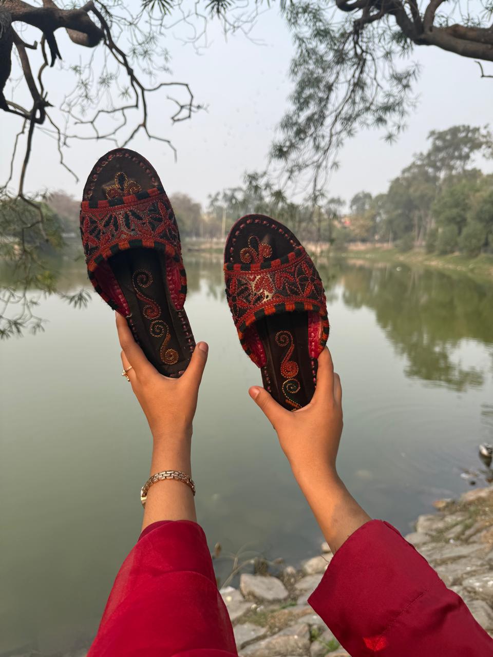 NEHROZI - RED ORANGE